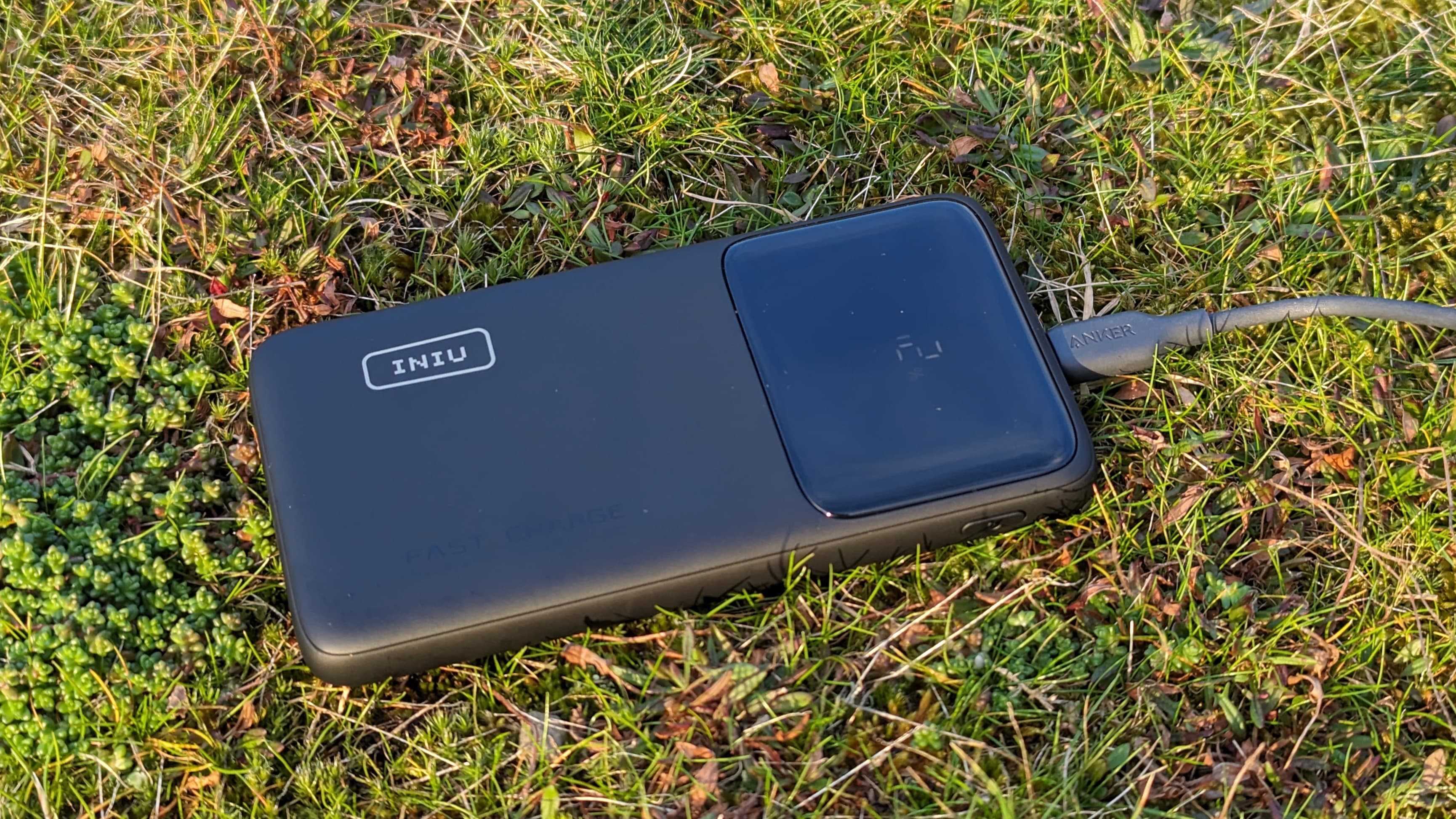 iniu fast charger